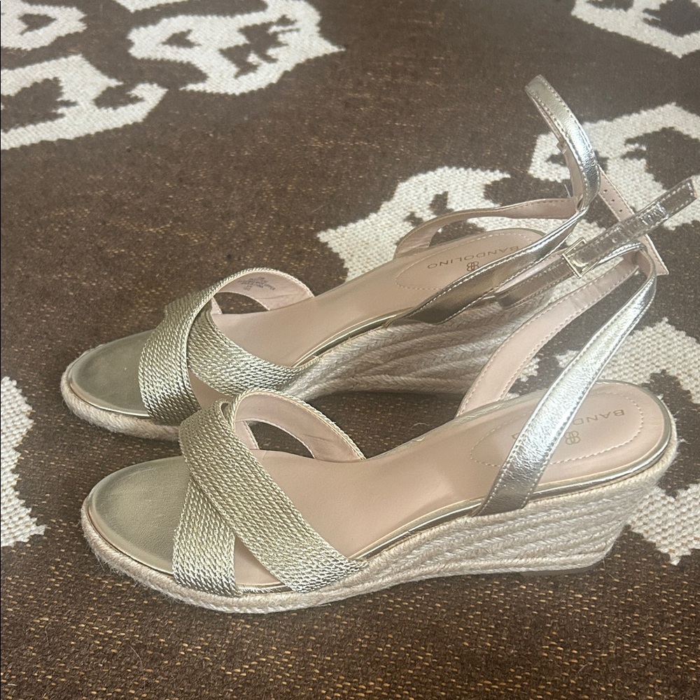 Bandolino Gold Wedge Sandals